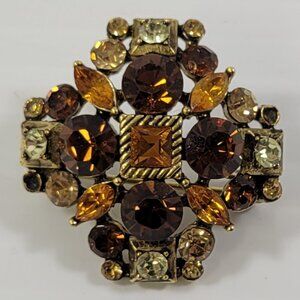 *B) Vintage Gold Tone Amber Rhinestone Brooch Pin